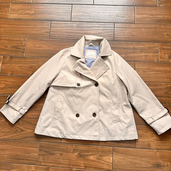 Weatherproof Short Trench Coat in Light Beige - Picture 1 of 3